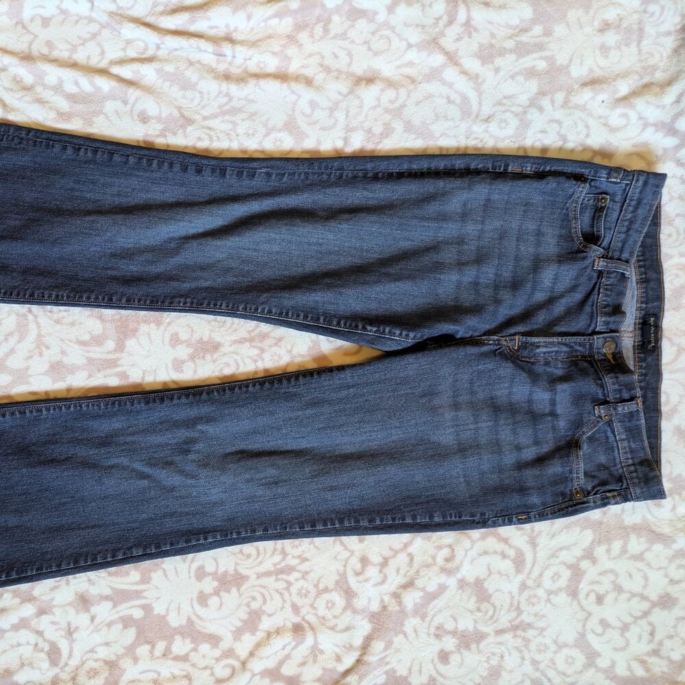 Banana Republic Women’s Medium Wash Bootcut Mid Rise Jeans Size 12 (B)